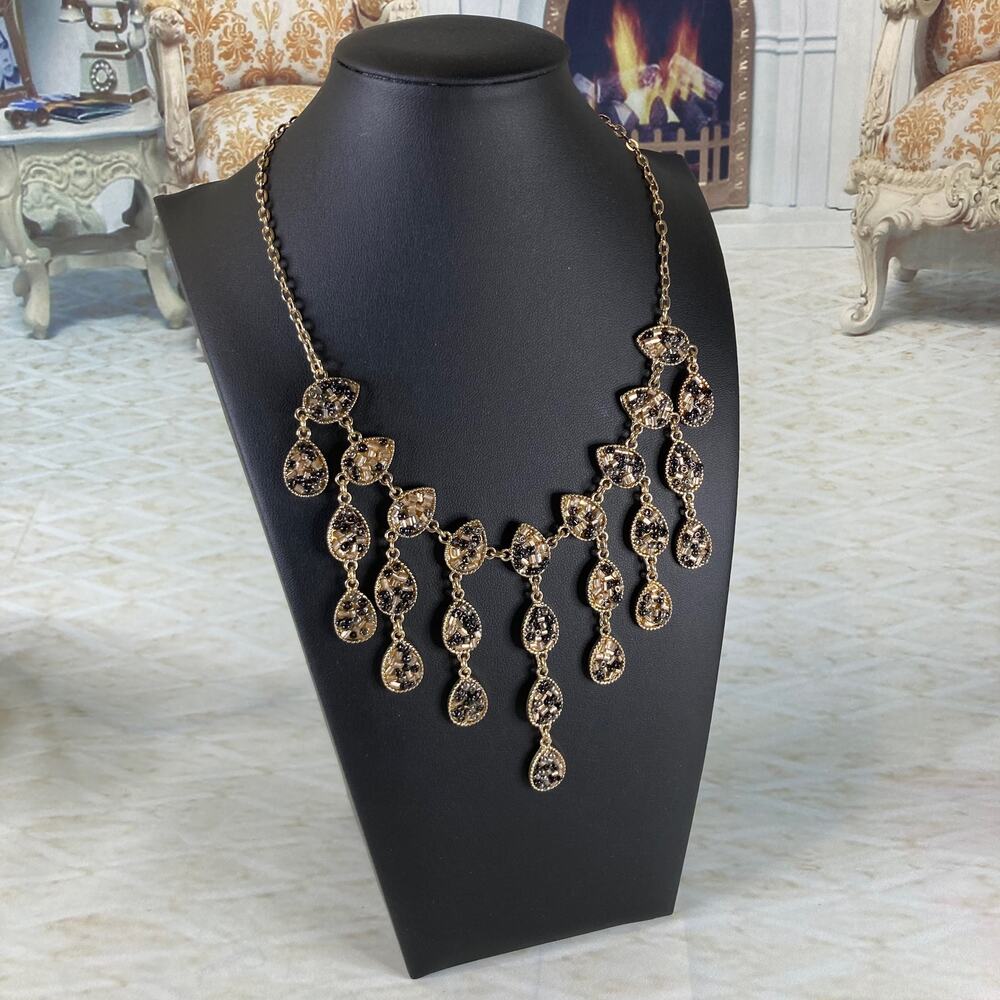 INC International Concepts Gold Tone Chandelier Teardrop Statement Necklace EUC